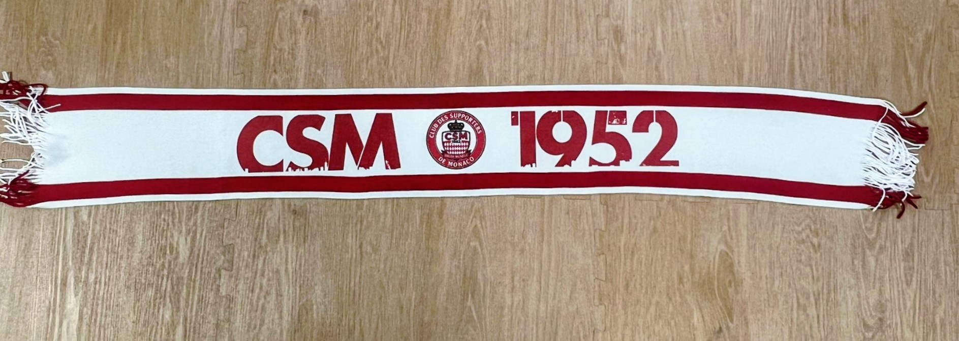 Echarpe 1952